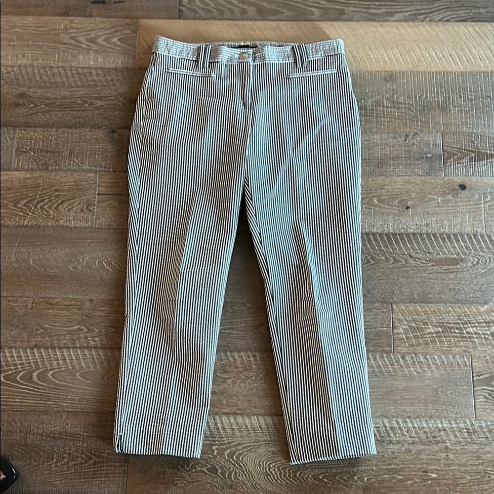 Ann Taylor Seersucker Pinstripe Capris - Picture 3 of 8